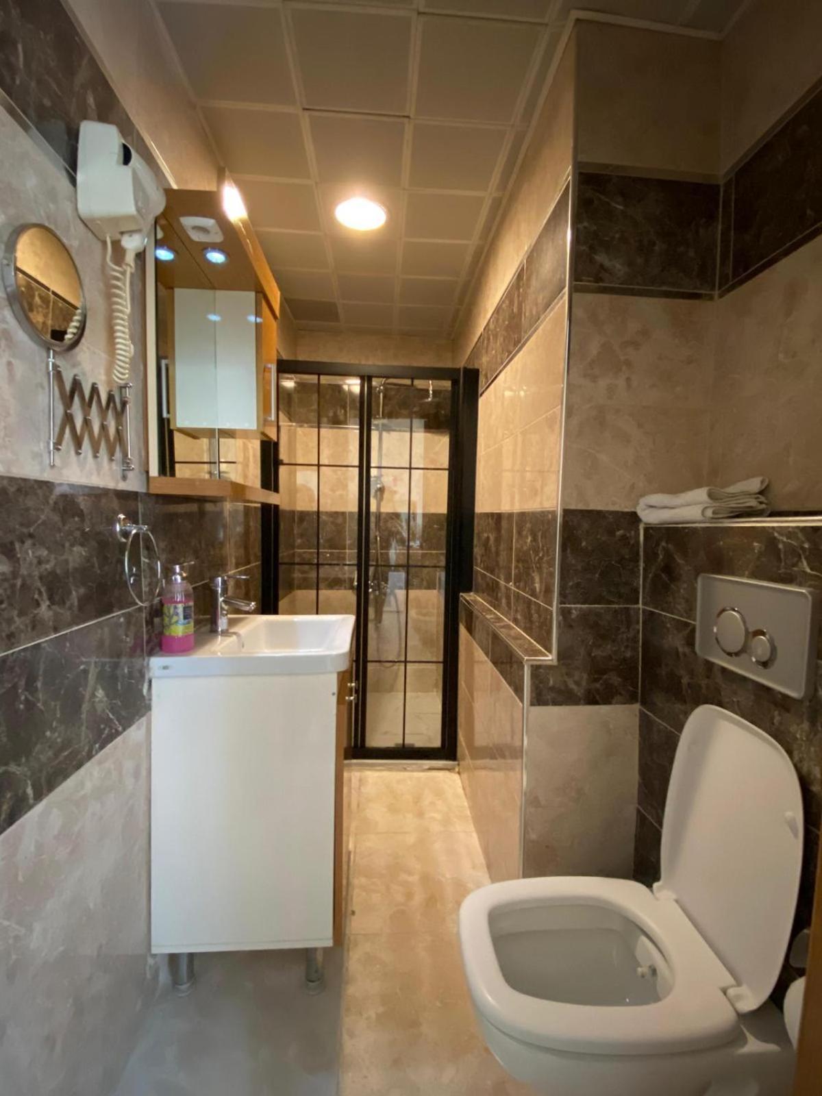 Mars Hotel Истанбул Екстериор снимка