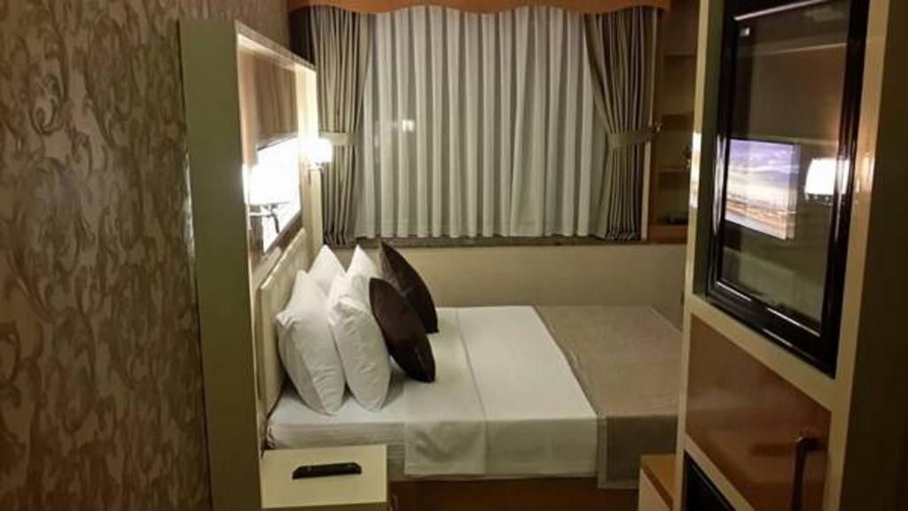 Mars Hotel Истанбул Стая снимка